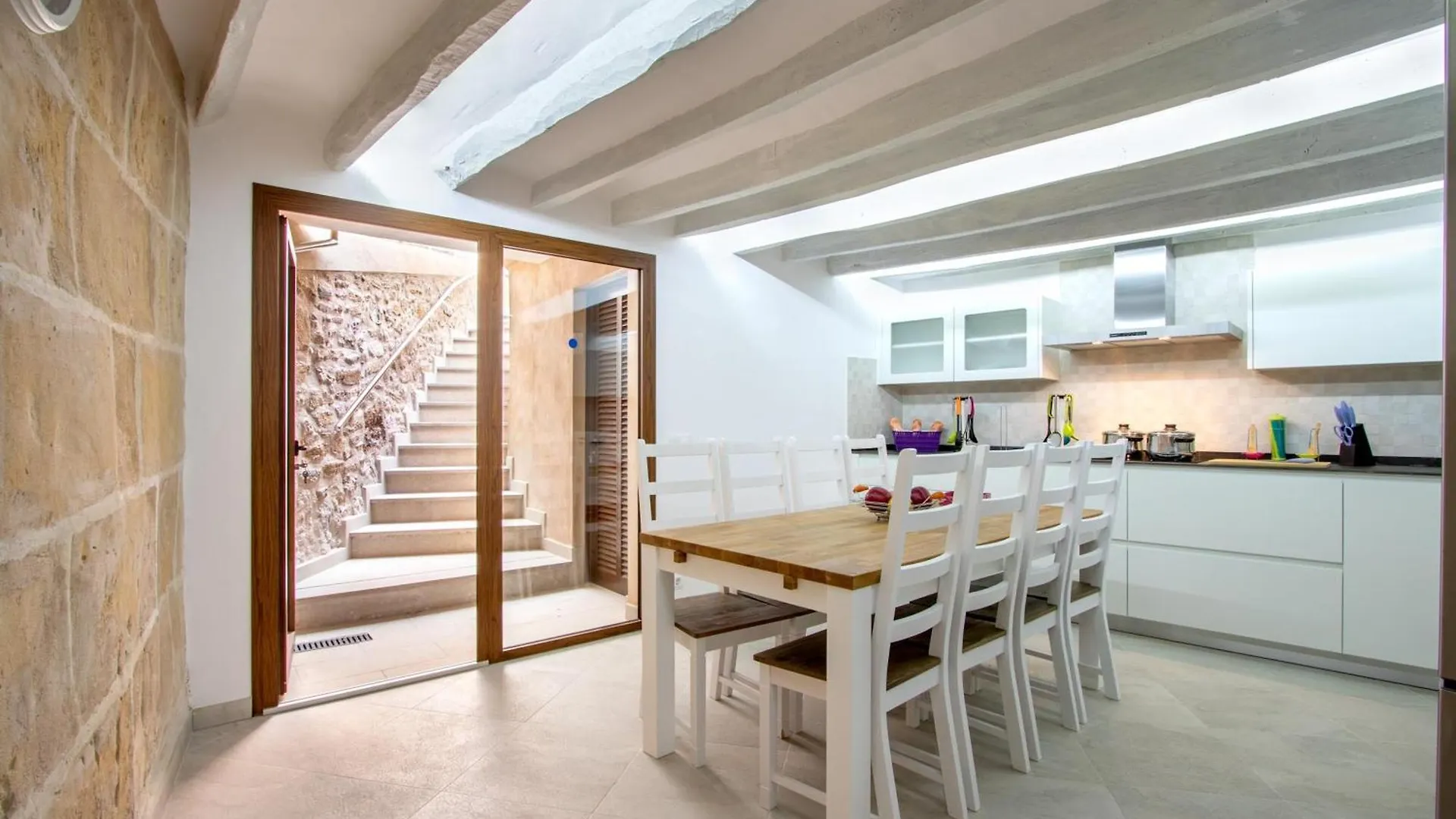 Historic Pollensa Townhouse Casa Roca Horta 4 Bedrooms Sun Terrace Town Mountain Views إسبانيا